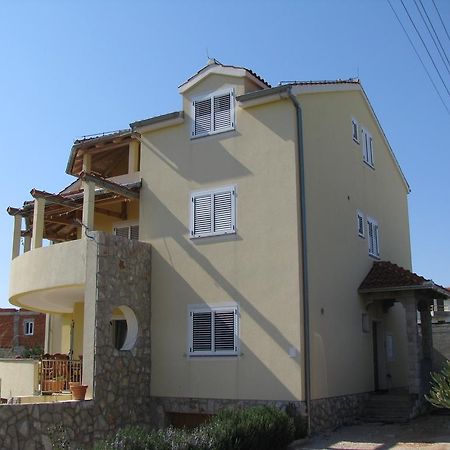 Apartment Megi Tribunj  Exterior photo