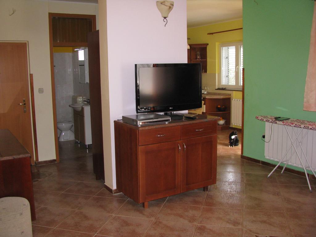 Apartment Megi Tribunj  Room photo